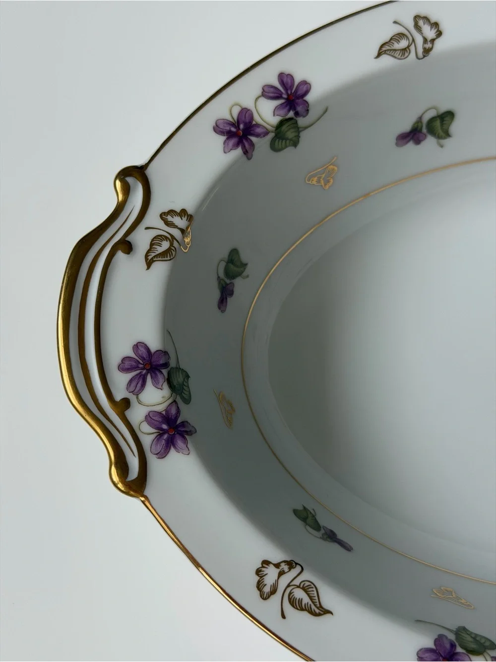 Noritake Avalon 5150 White Porcelain Oval Serving Bowl with Purple Voilet Floral